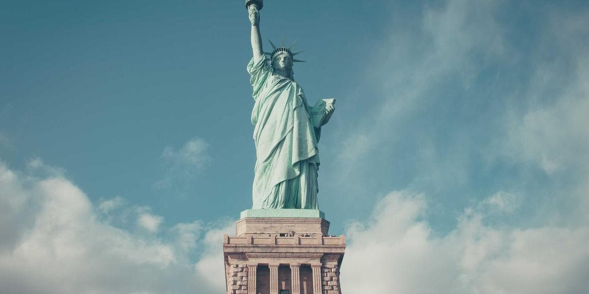 Jak napisać idealne bio na Instagramie, które przyciągnie obserwujących